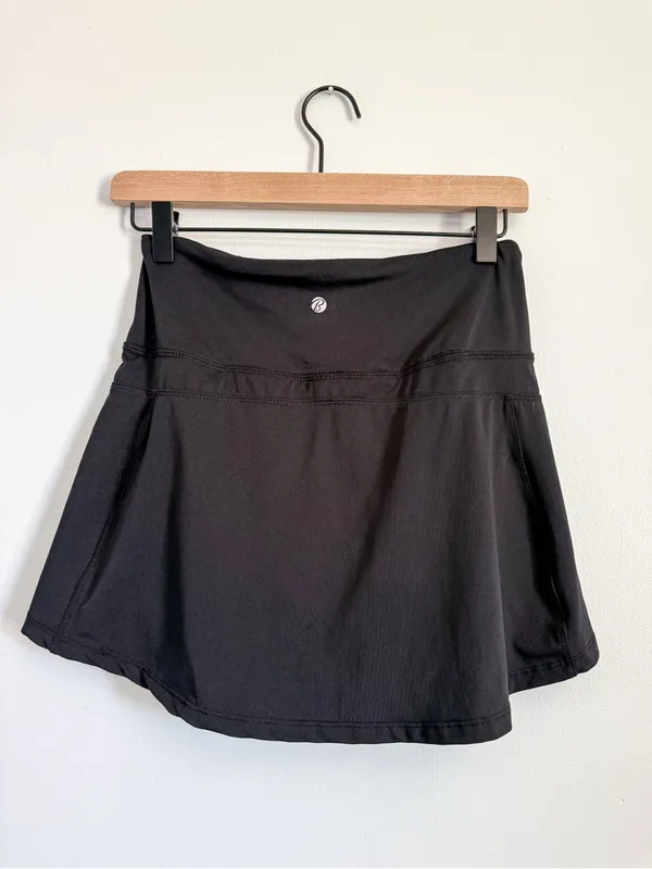 Black Mini Athletic Skirt with Built in Shorts Size Small - Image 4