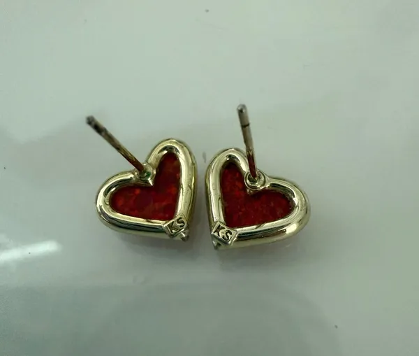 Kendra Scott Heart Earrings - Image 2