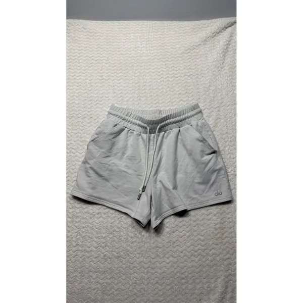 Alo Yoga Womens Heather Grey Accolade Sweat Shorts Size S W5813R - Image 2