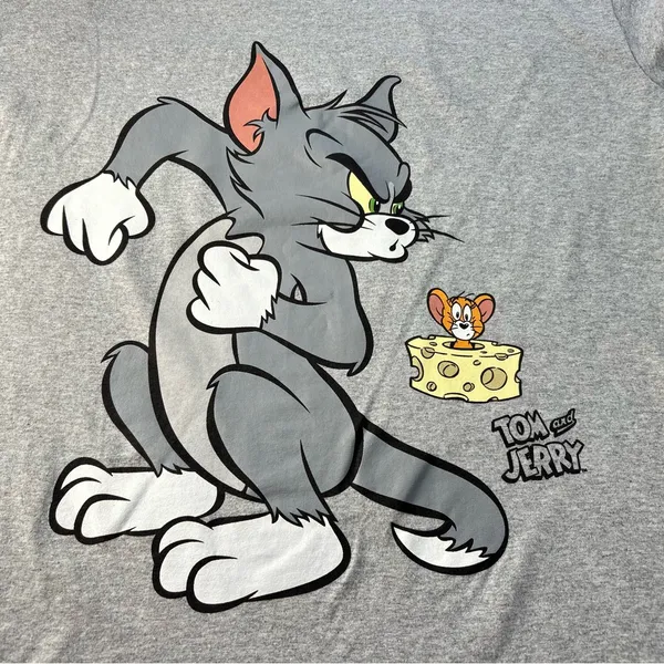 Tom and Jerry pullover Gray Short Sleeve Tee. New with tag. - Image 11