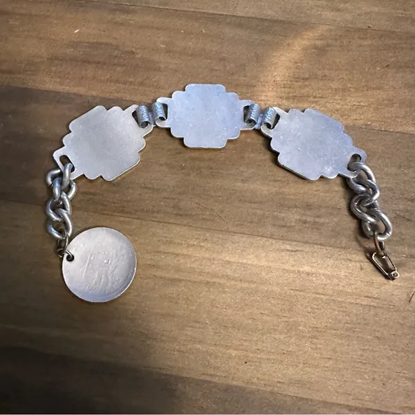 The Mountain Vintage Native American Bear Mountain NY souvenir bracelet - Image 3