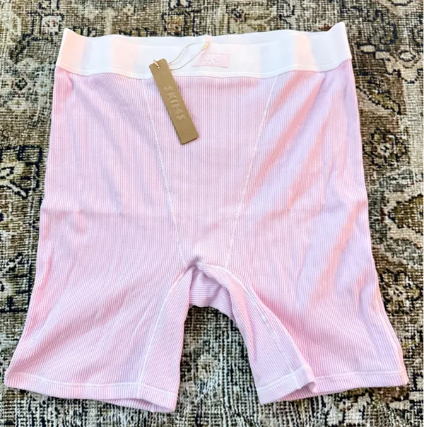 Boxer SKIMS Shorts Ribbed pink small  - Image 3