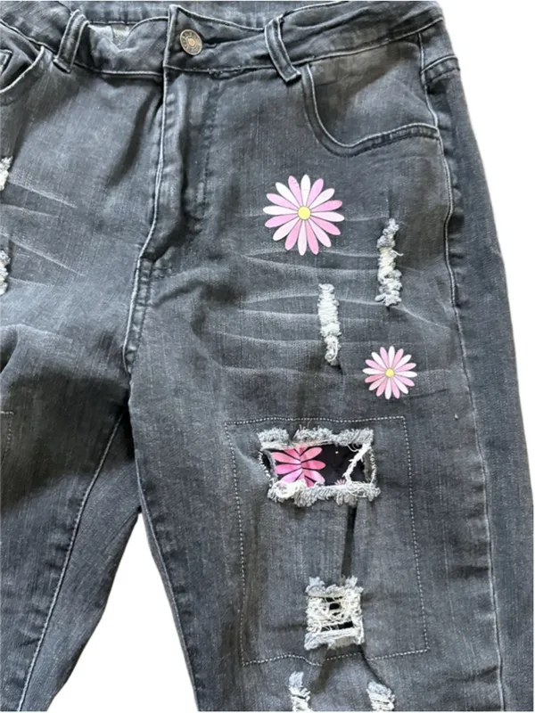 Wear Jeans Floral Patch Distressed Black Denim Jeans Size L (30” Waist) - Image 3