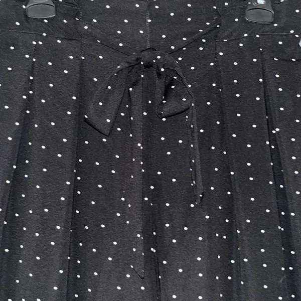 Mine‎ black white polka dot pull - Image 4