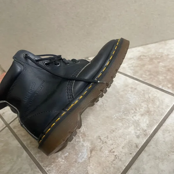 Dr Martens ladies USA 5/uk 3 Boots Made England Black Leather 6-Eye Ankle Boot - Image 3