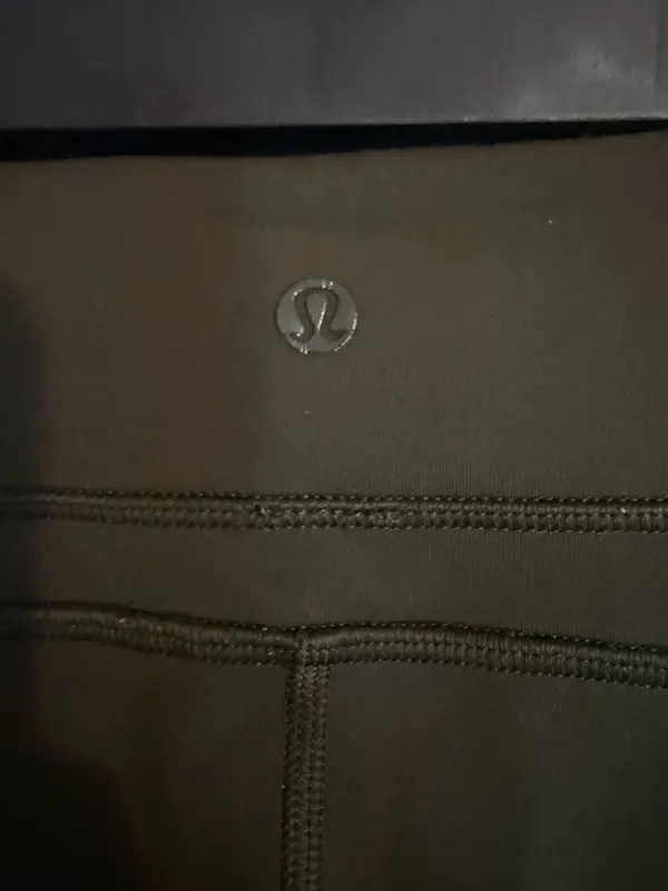 Lululemon Crop Leggings - Image 3