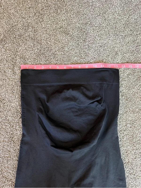 Blanqi Everyday Maternity Shaping Capri Leggings Black Size Medium - Image 4