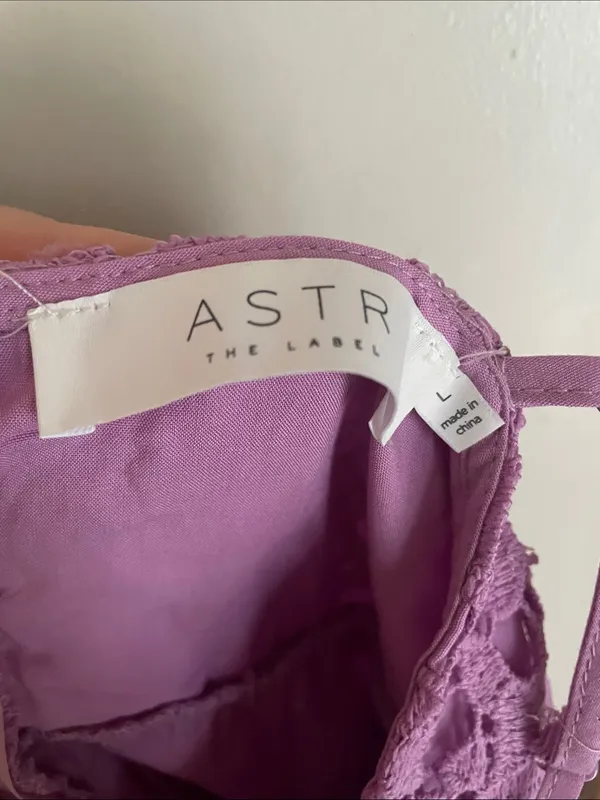ASTR The Label Sleeveless Lace Fit & Flare Midi Dress Light Orchid - Image 7