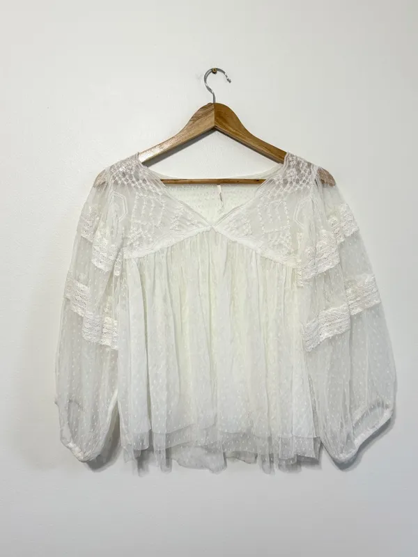 Free People Boho Floral Lace True Candy Top Size XS White Mesh Sheer Festival - Image 2