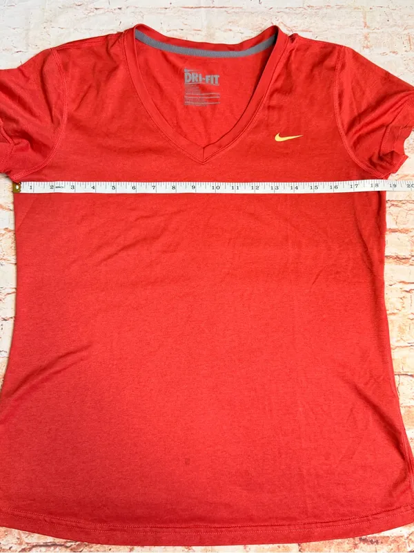 Nike Dri-Fit Orange/ Red loose fit V-Neck Workout Tee Shirt - Image 4