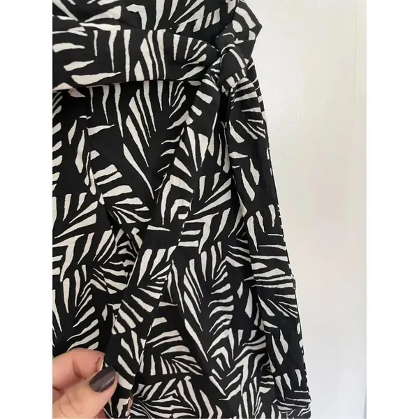 Loft tropical palm leaf black and white romper 2 - Image 6