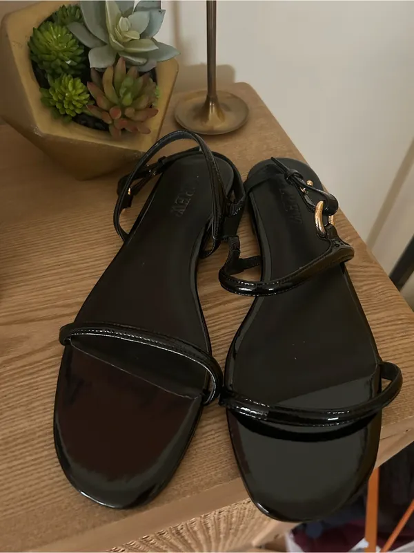 J.Crew Audrey Sandals In Patent Leather Black NEW $128 Size 9 - Image 5