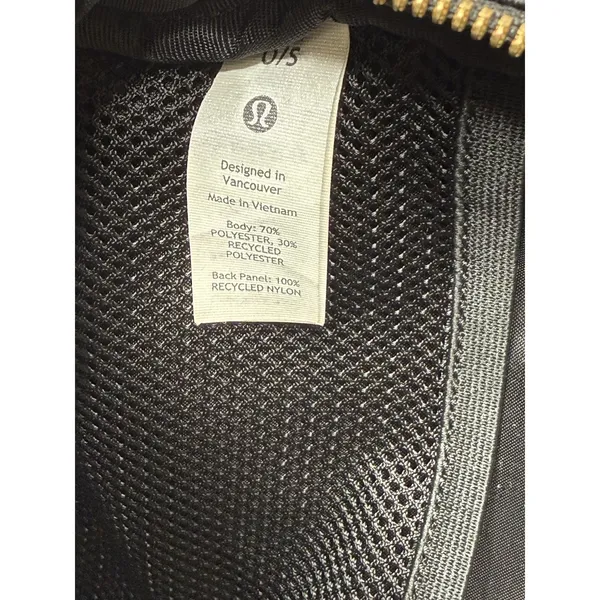 Lululemon Everywhere Belt Bag Black Fuzzy Fleece Crossbody Utility Y2K Goth Emo - Image 7