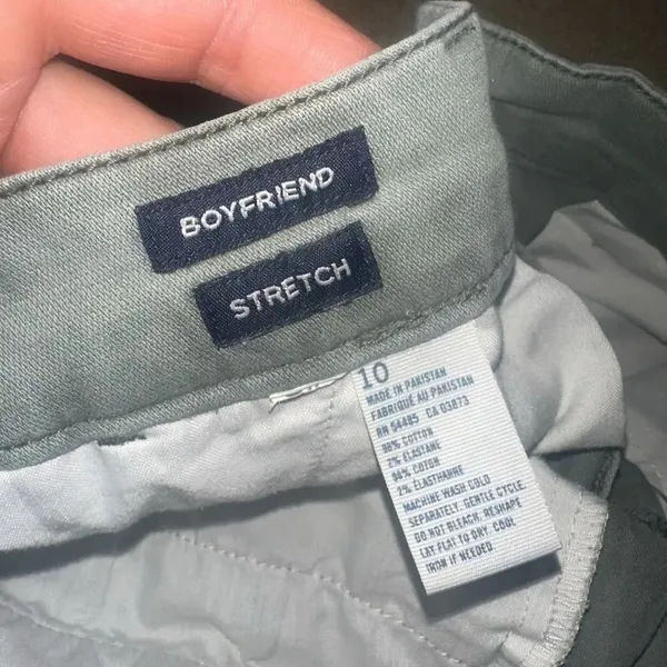 American Eagle green stretch 10 favorite boyfriend shorts - Image 3