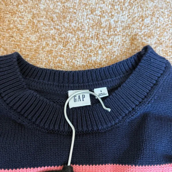 Gap Womens Navy Multi Color Striped Cotton Crewneck Knit Sweater Side Slit Small - Image 5