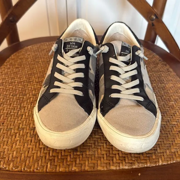Vintage Havana Gail Camouflage sneaker size 8 - Image 4