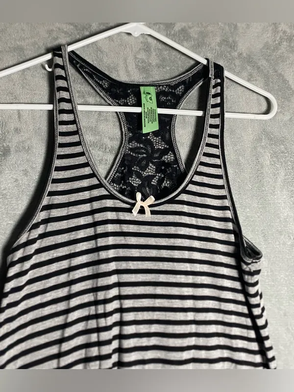 2000s MySpace emo Black &‎ White Striped Lace-Back Tank grunge XL - Image 2