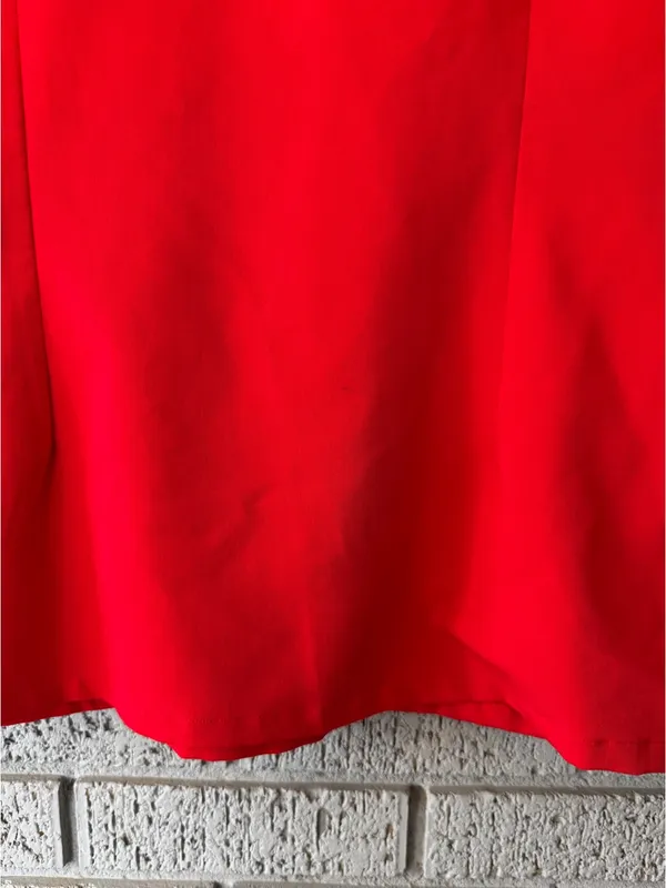 Mandala 6 Pocket Scrub Top Bright Red Women’s Size Medium - Image 5