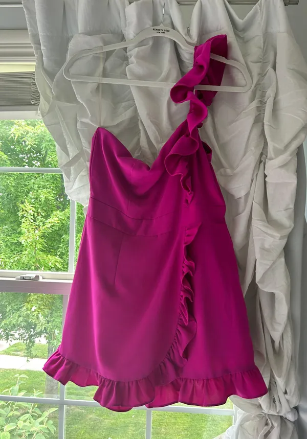 DO+BE hot pink one shoulder romper - Image 3