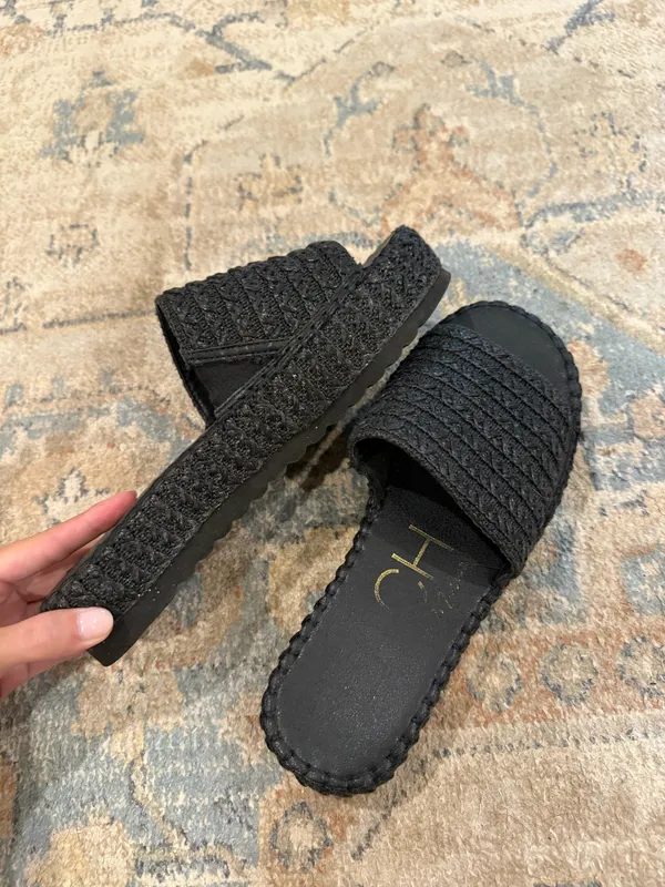 black platform sandals Size 9 - Image 2