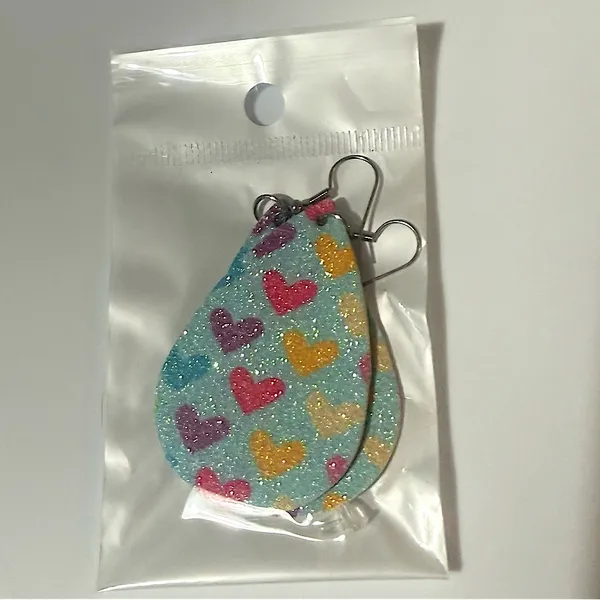 5 Pairs of Valentine’s Day Earrings- Hook- Clear Safety backs- All Sealed. NWOT - Image 5