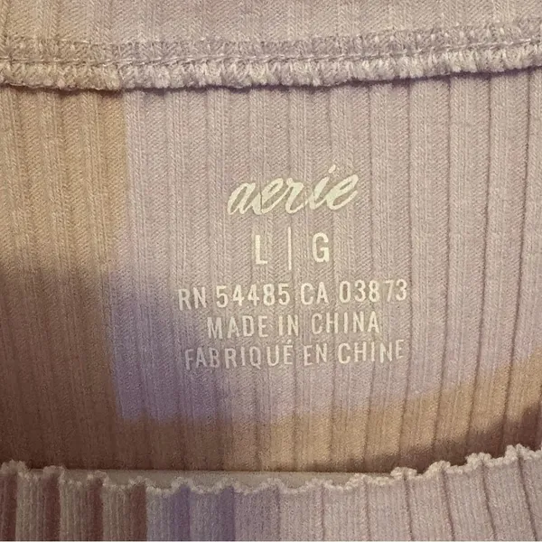 Aerie Purple-crop tank. . Excellent condition. Size Large. - Image 3