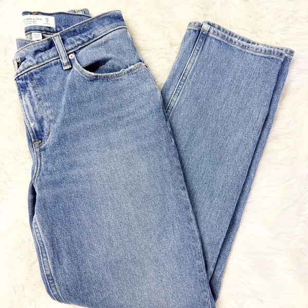 Abercrombie & Fitch Jeans Curve Love 90s Straight Ultra High Rise 25 / 0 Short - Image 3