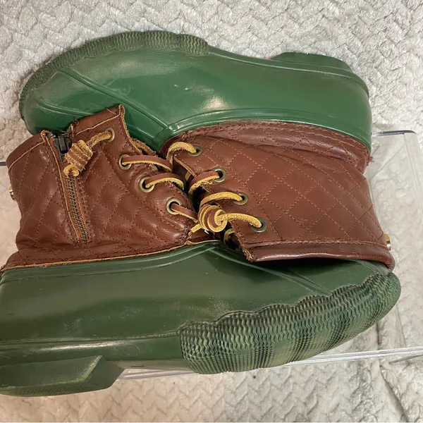 Steve Madden Women's Green Ankle‎ Rain Duck Boots size 7 Preppy - Image 6