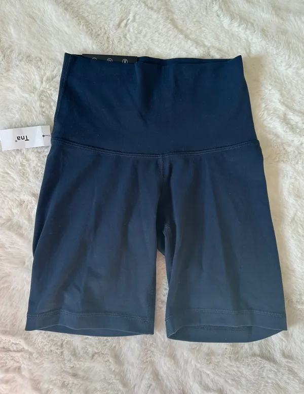 Aritzia TNA Butter Biker Shorts - Image 2