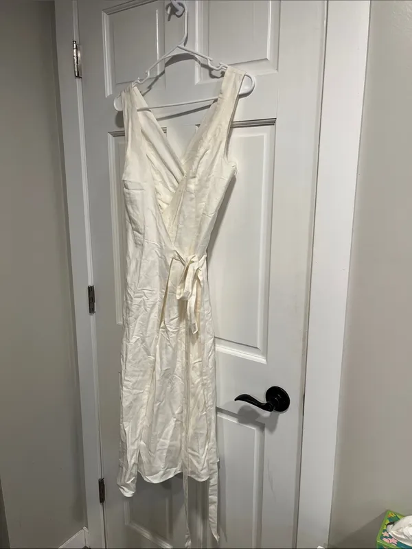 Fame and Partners Linen Blend Wrap Dress in Off White Color US Size 0 NWT - Image 2