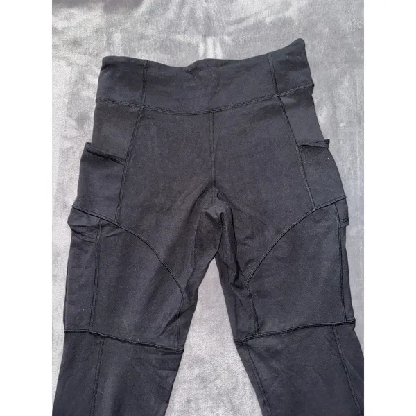 Lululemon Women's Black Cargo Leggings High Rise Zip Pockets Sz 8 - Image 5