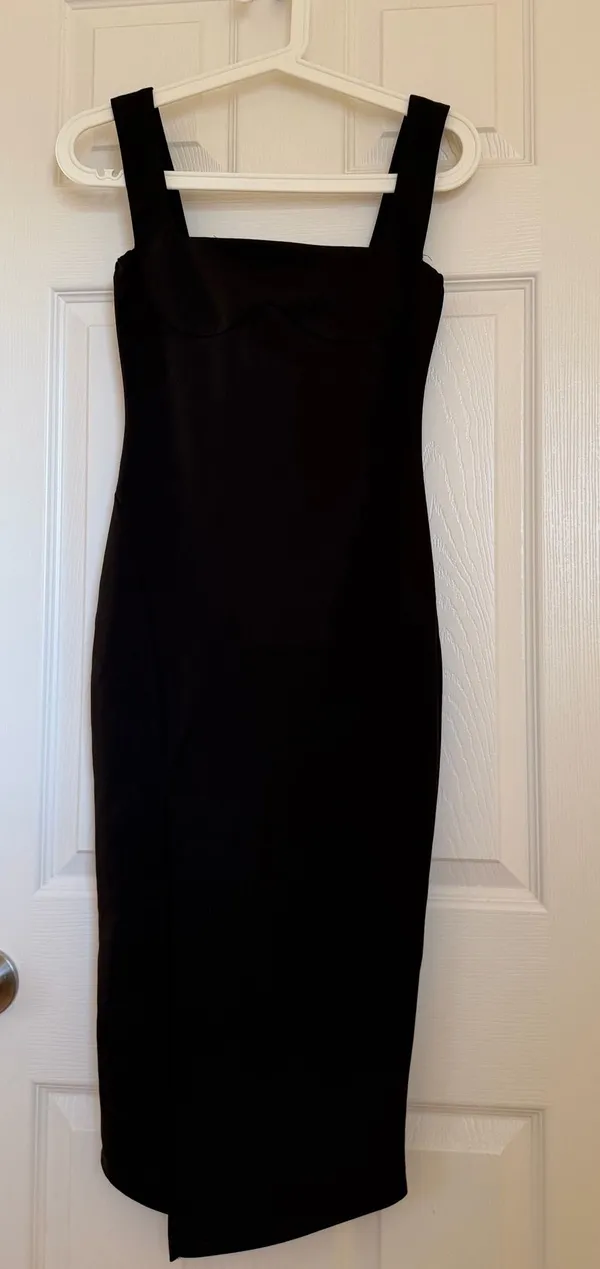 Hello Molly Black Midi Dress Slit - Image 4