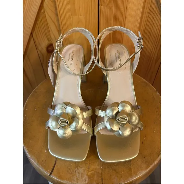Liz Claiborne Hawes LT Gold size 8.5 heels nwt￼￼ - Image 2