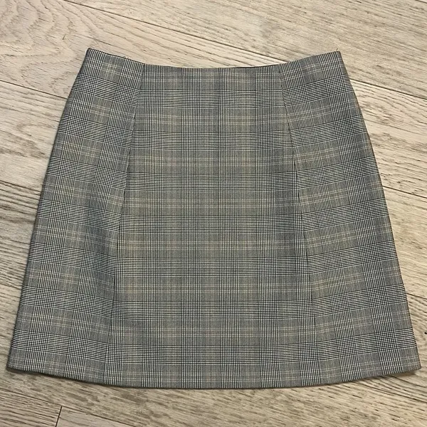 Babaton Plaid Mini High Waist A-Line Skirt Size 10 - Image 5