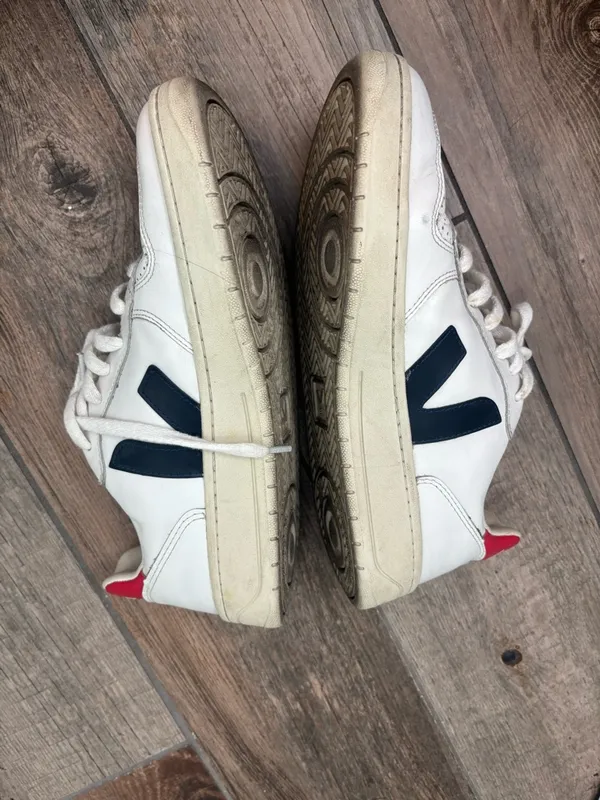 Veja V-10 Leather White Nautico Pekin - Image 5