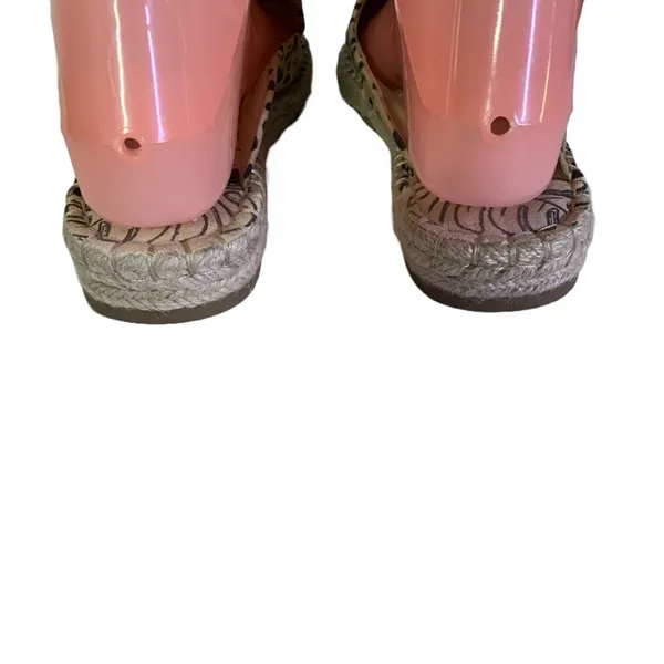 Dv Dolce Vita Beige And Brown Leopard Print Slide Mule Shoes (7) - Image 5