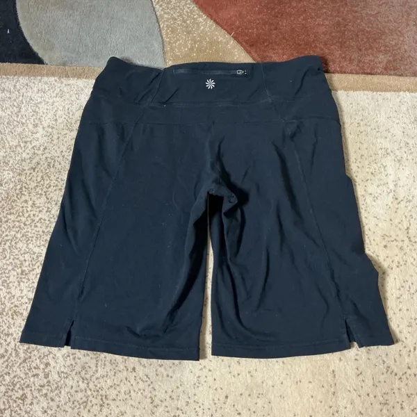 Athleta Be Free Running Granola Girl Shorts Womens M Black Activewear Pockets - Image 2