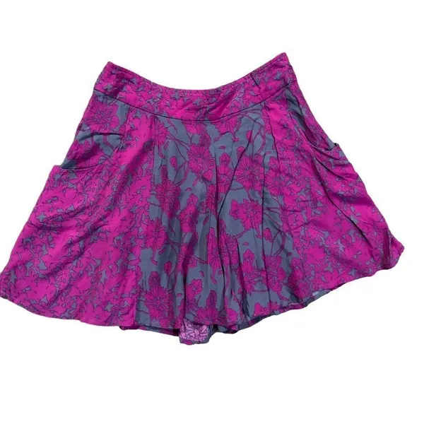 Free People Sheila‎ Vivid Purple & Gray Floral Culotte Shorts sz 2 boho - Image 3