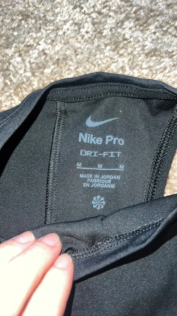 Nike Tank Top - Image 3