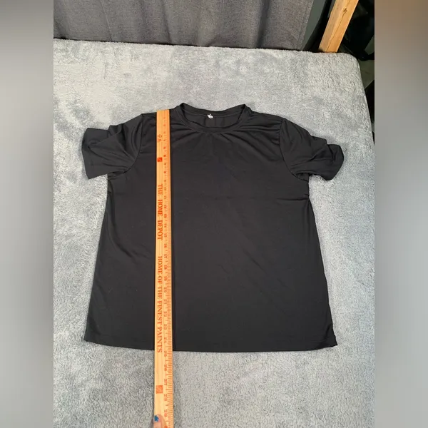 Fabletics black workout shirt tee - Image 3