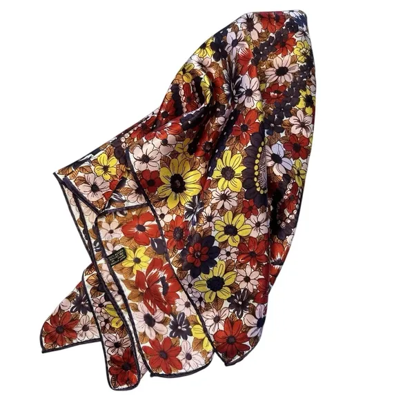 Vintage 1970s Floral Scarf‎ Made in Japan Rolled Hem Mod Brown Pink Autumn 25x25 - Image 3