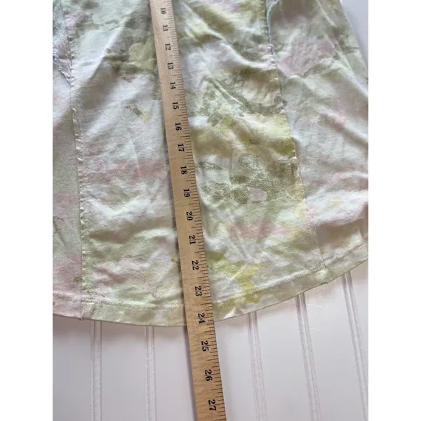 Anthropologie Pilcro Top Camo Yellow Green Ruffle Sleeve V-Neck Large - Image 6