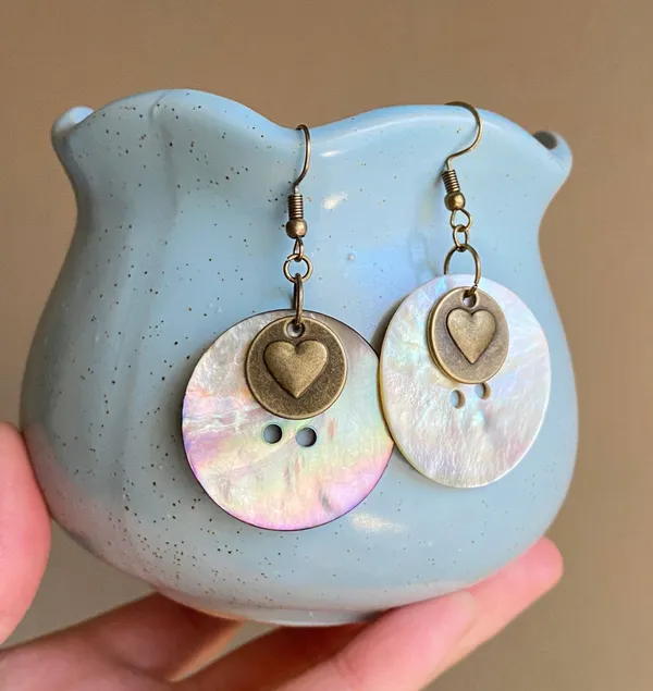 antique vintage fairy boho style big shell button unique dangle earrings🌀🌳🍃🐚🌊 - Image 2