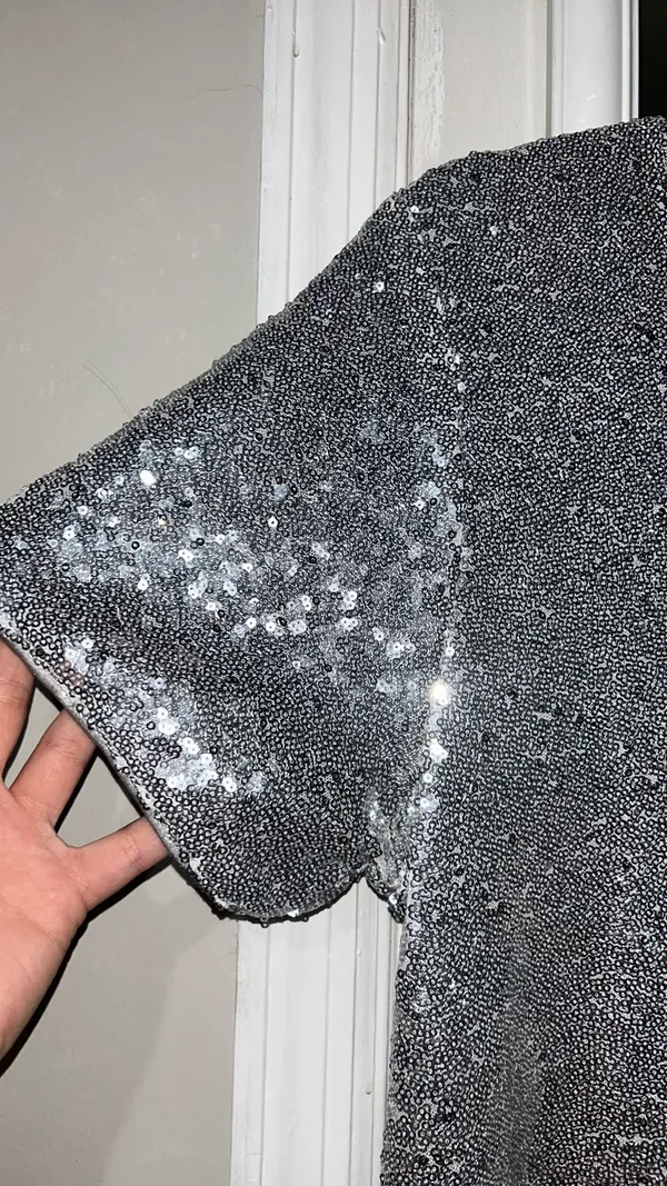 Silver sequin Tshirt Dress Size L - Image 3