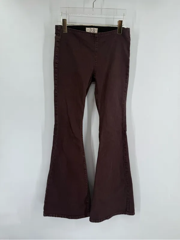 FREE PEOPLE Penny‎ Pull On Flare In Chocolate size 28 - Image 3