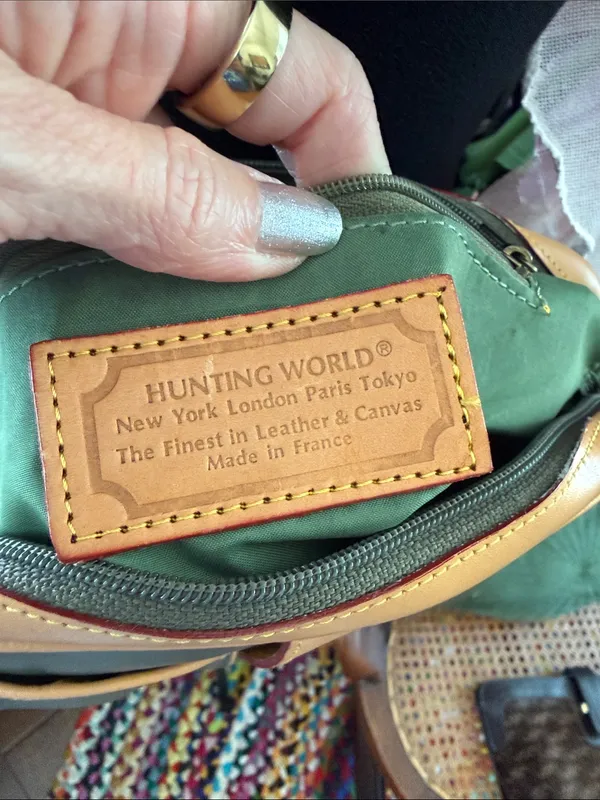 Vintage Hunting World Green & Tan Equestrian Safari Explorer Chic Crossbody Bag - Image 4