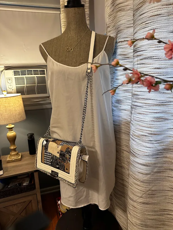 White fashion bag - Image 2