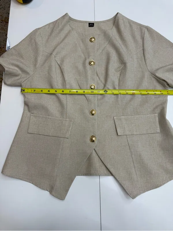 SHEIN Women’s Short Sleeve Blazer Tops Gold Buttons Set of 2 size 1XL ( 14 US ) - Image 8