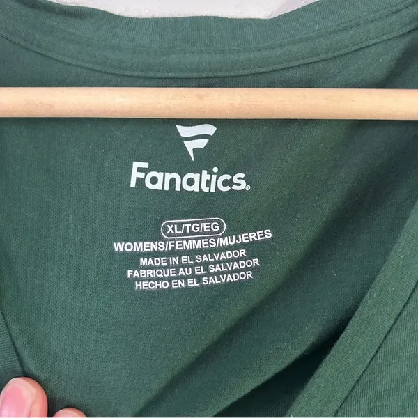 Fanatics Milwaukee Bucks NBA Finals Champions Green T-Shirt NWT Athletic - Image 3