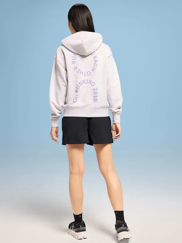 ON RUNNING CLOUD Focus Shorts in Black NWT Sz Large - Image 9